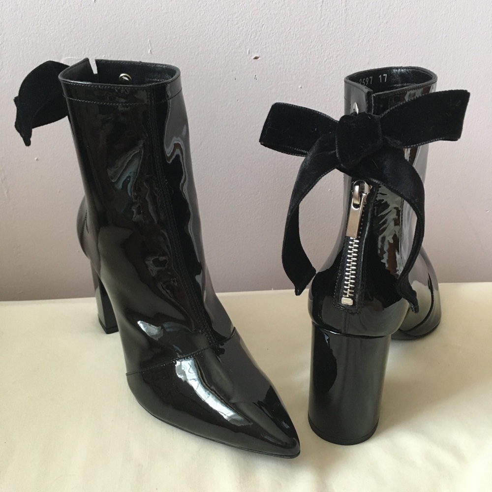 Robert Clergerie Self-Portrait Black Ankle Boots